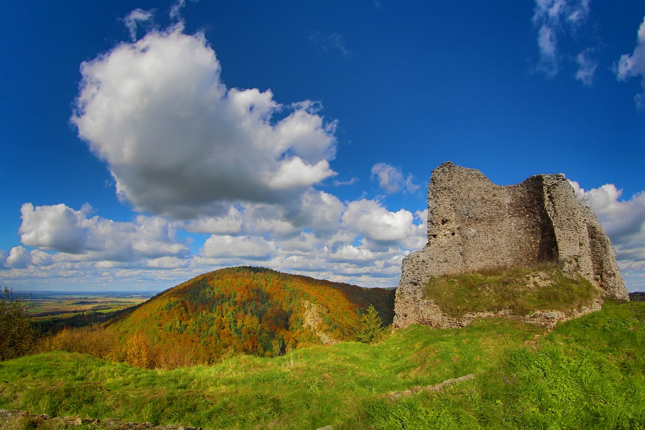 Folk na hradě Lichnice