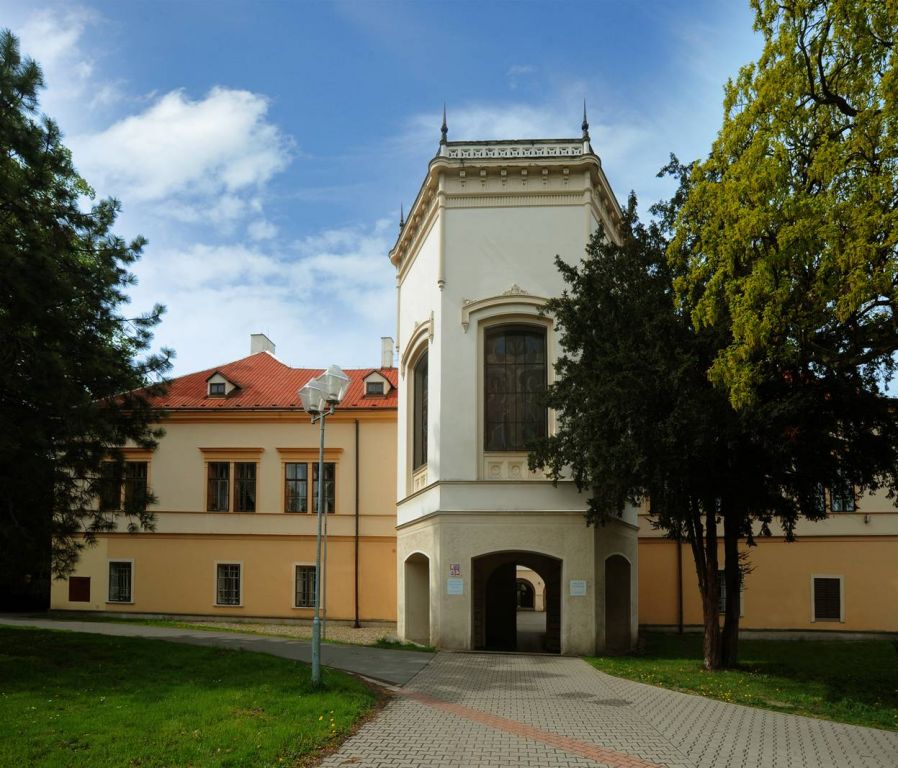 Letecké výroba na Choceňsku v Orlickém muzeum na zámku