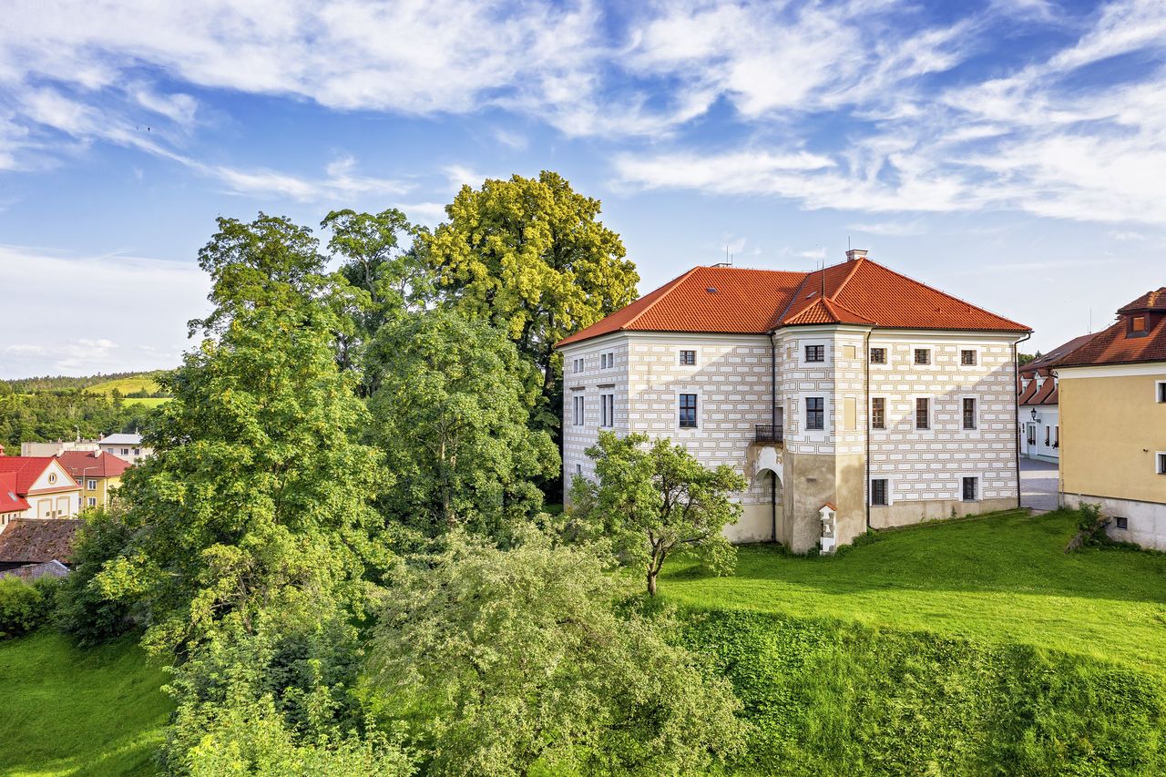 Adventní jarmark a rozsvícení vánočního stromu