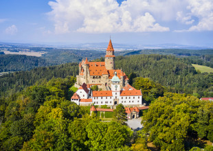 Středověké divadlo Traken na Bouzově